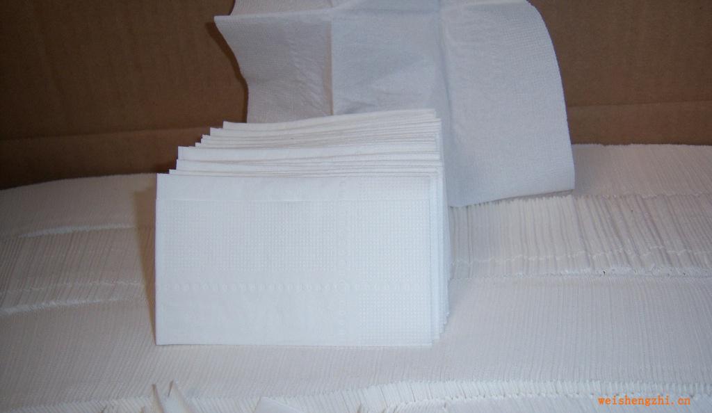 超低价提供酒店用品卫生纸大盘纸小卷纸广告盒巾纸